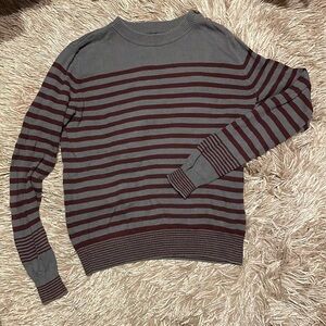 Bdg‎ Urban Outfitters Gray & Black Long Sleeve Sweater